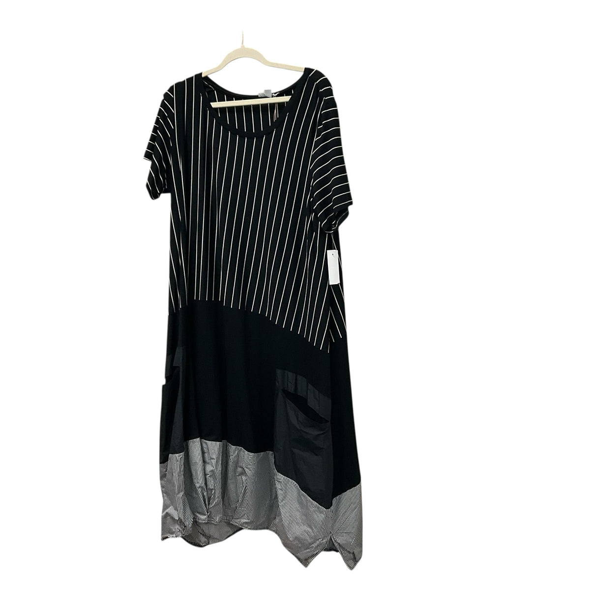 SIZE 16 Luukaa Dress