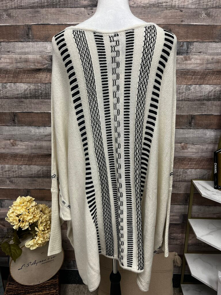 Marla Wynne Cream & Black Dolman Sleeve Sweater Size XL