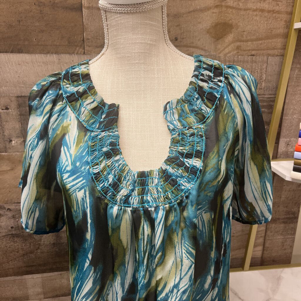 NWT Violet & Claire Black, Aqua Green Multi Short Sleeve Blouse Size L