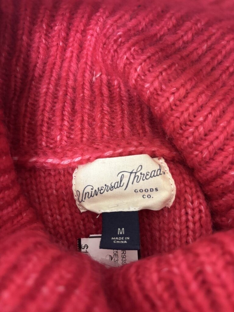 Universal Thread Pink Turtleneck Size M