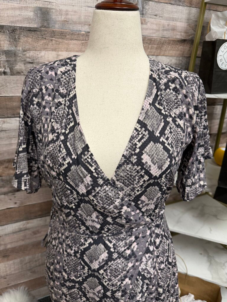 Leith Snakeskin Wrap Short Sleeve Maxi Size M