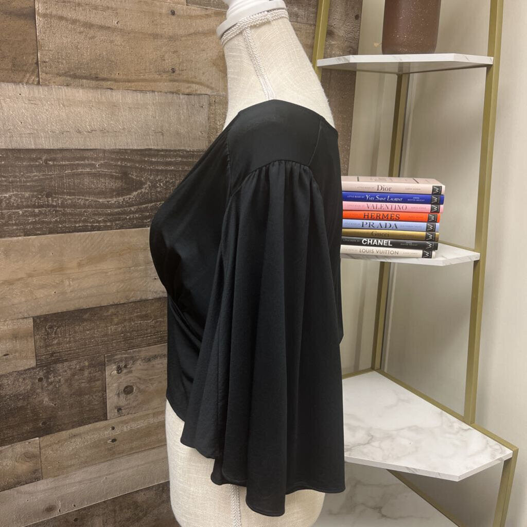 NWT Anthropology Black 3/4 Sleeve Cropped Size S