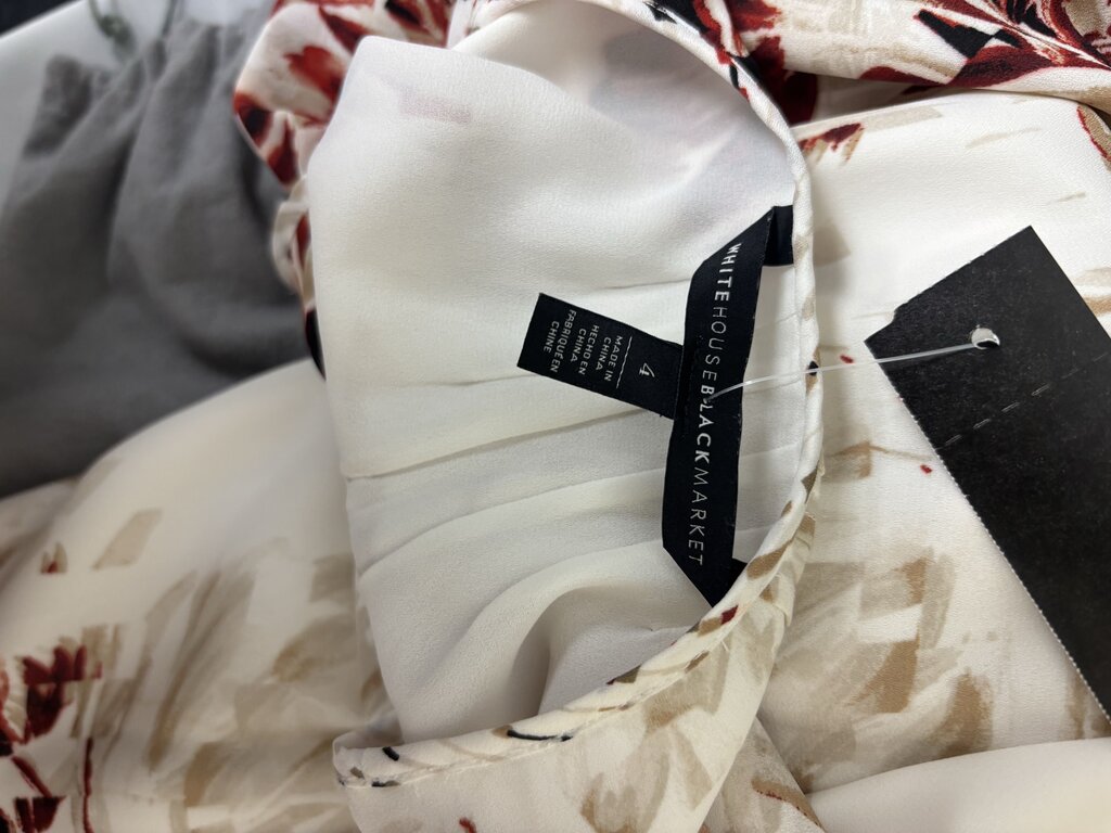 White House Black Market Off White w/Red Floral Pattern Size 4