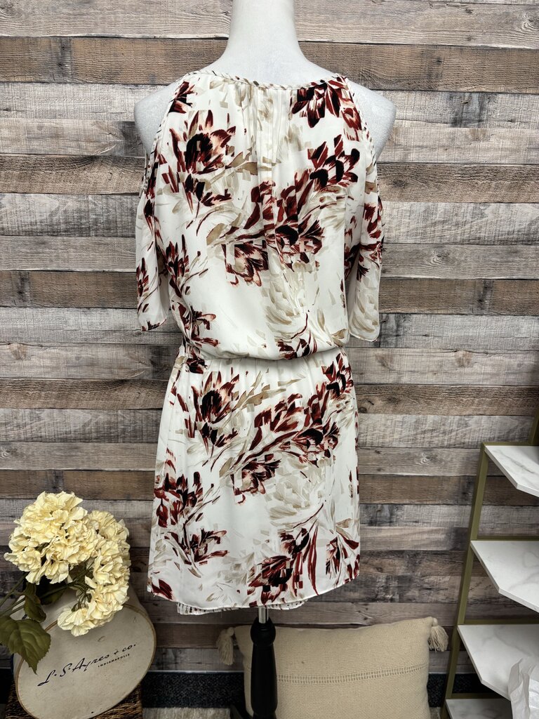 White House Black Market Off White w/Red Floral Pattern Size 4