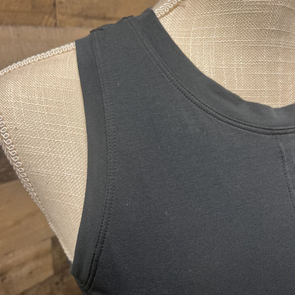 Lululemon Black Cropped Tie Front Tank Tee Size 2