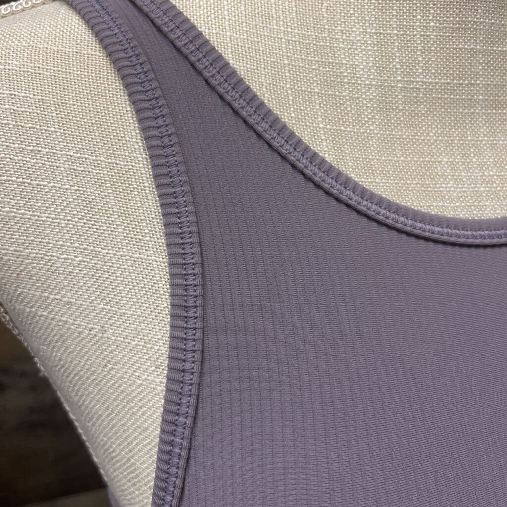 NWT Lululemon Lilac Ribbed Power Pivot Cropped Size 4