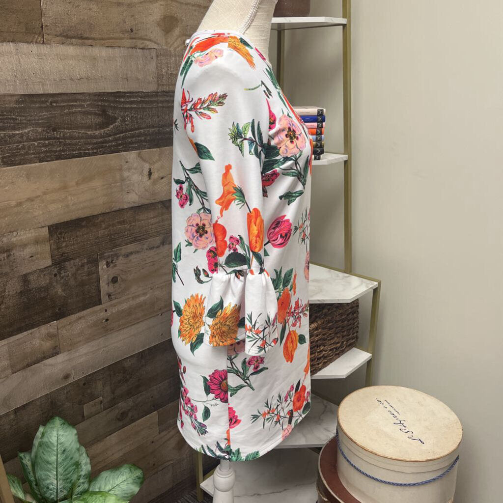 ASOS Bright Floral Bell Sleeve Dress Size 4