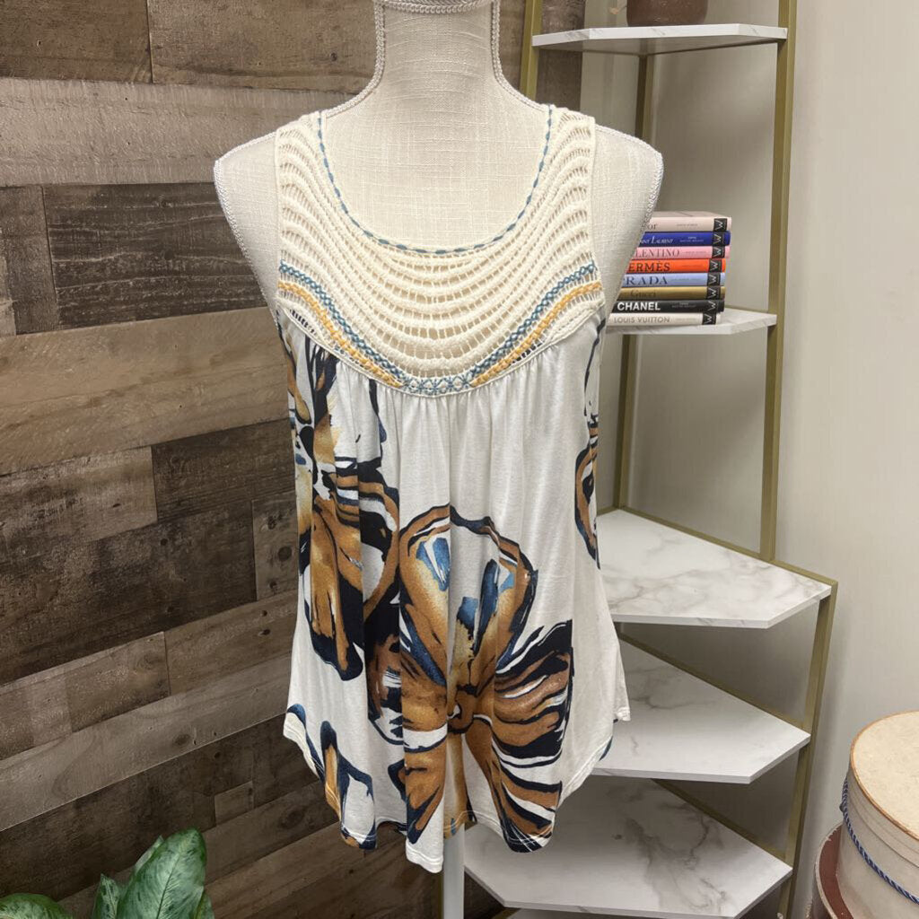 Anthro One Sept Crochet Neckline Navy & Cream Tank Size S