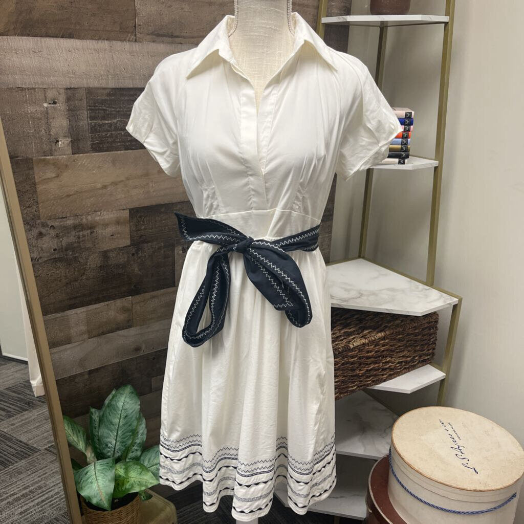 BCBGMaxzria Off White Dress w/Blue Sash Belt Size 4