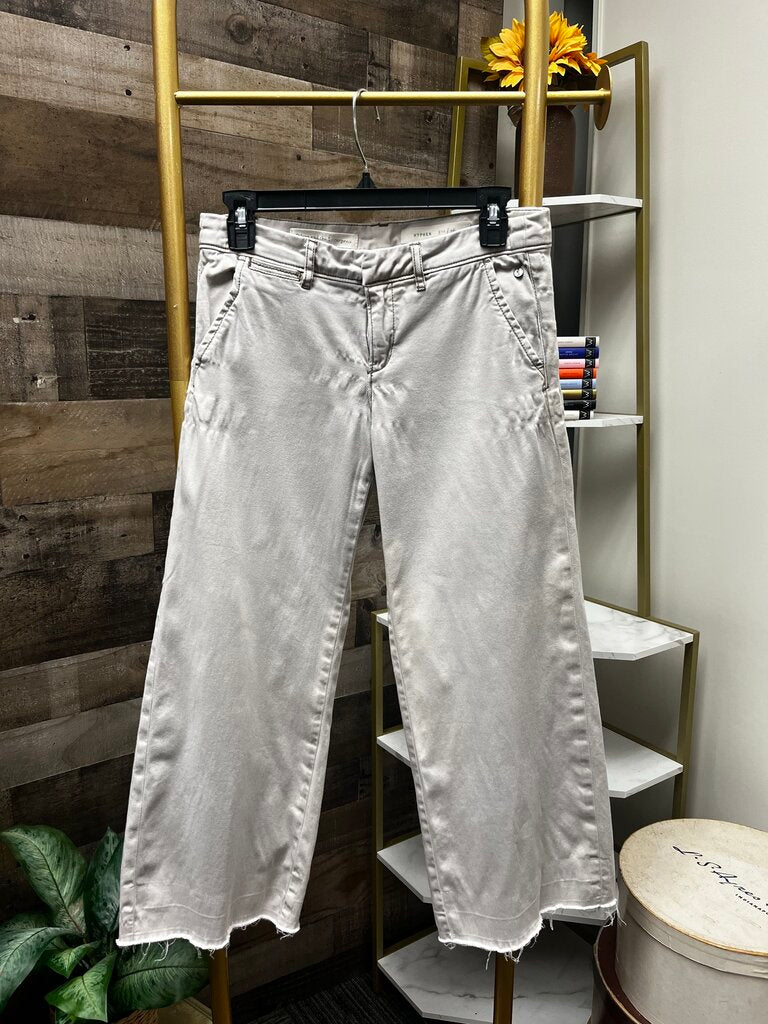 Pilcro Khaki Hyphen Chino Size 26