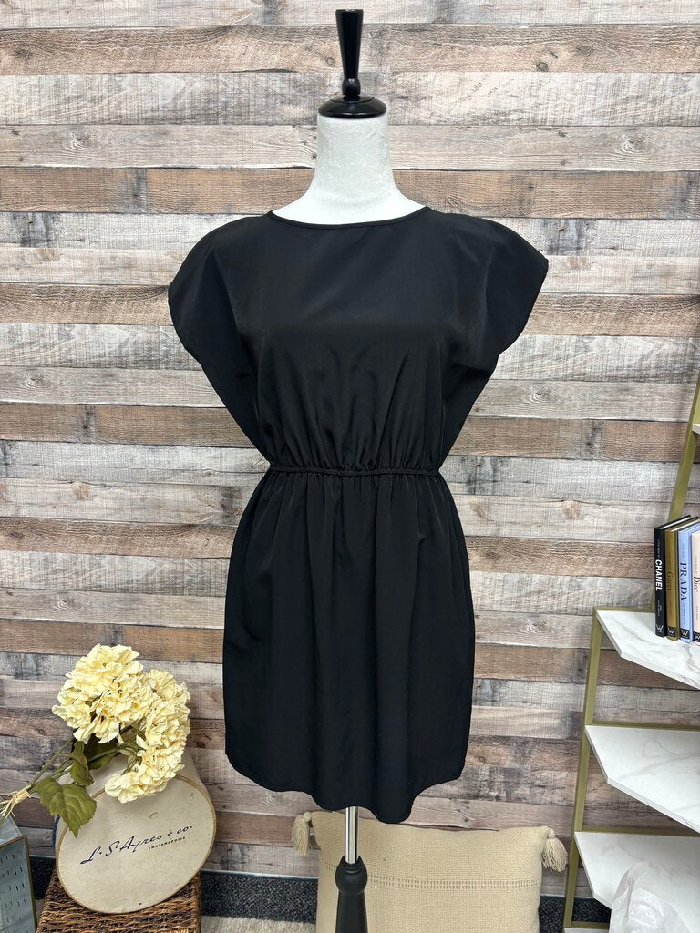 ASOS Black Short Sleeve V-Neck Size 6