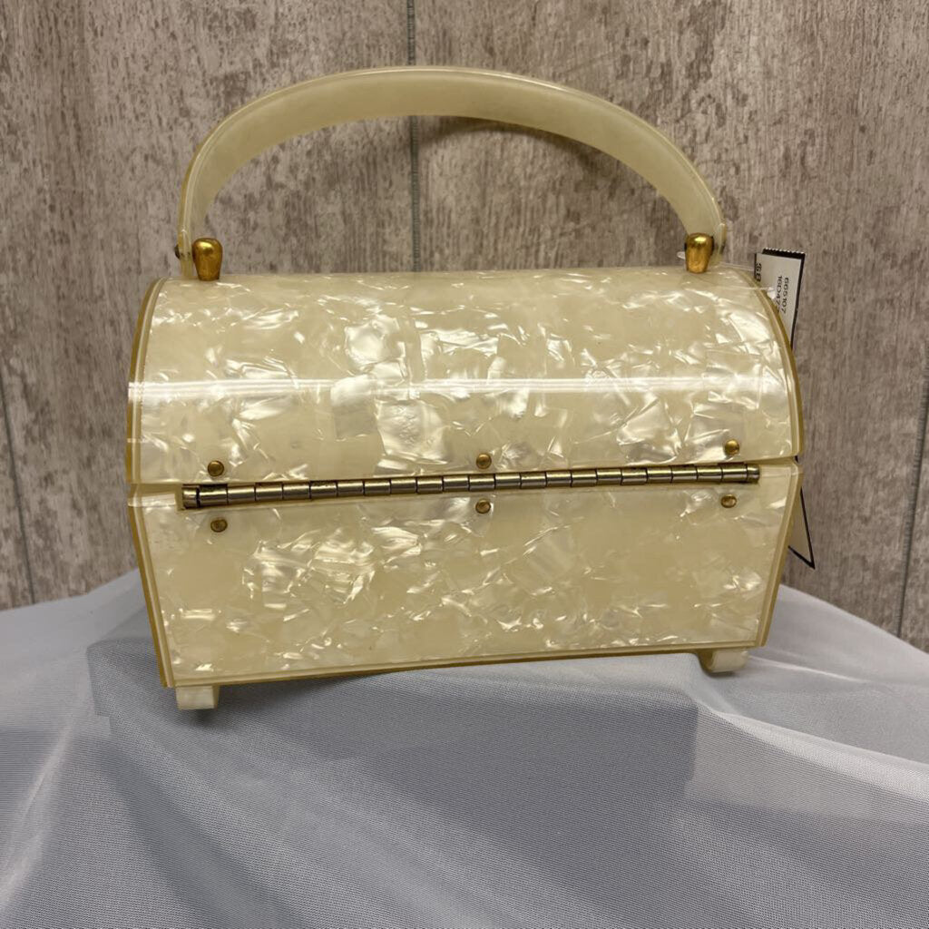 Vintage Lucite Lunchbox Purse