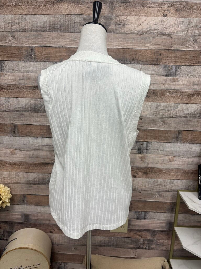 Evereve Sleeveless White Sweater Vest Size XL