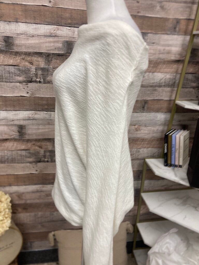 We The Free Ivory Long Sleeve Turtleneck Size S