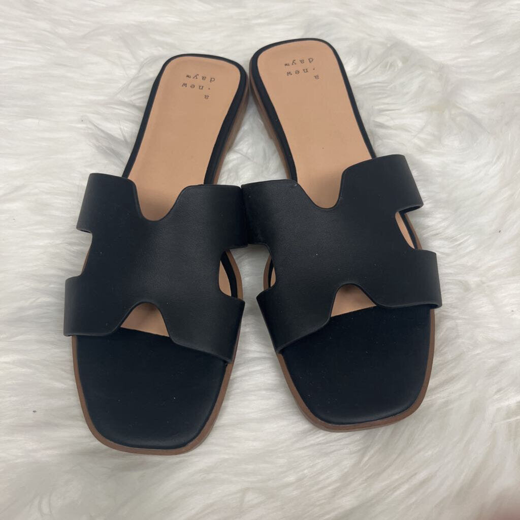 A New Day Black Slide Sandals Size 8.5