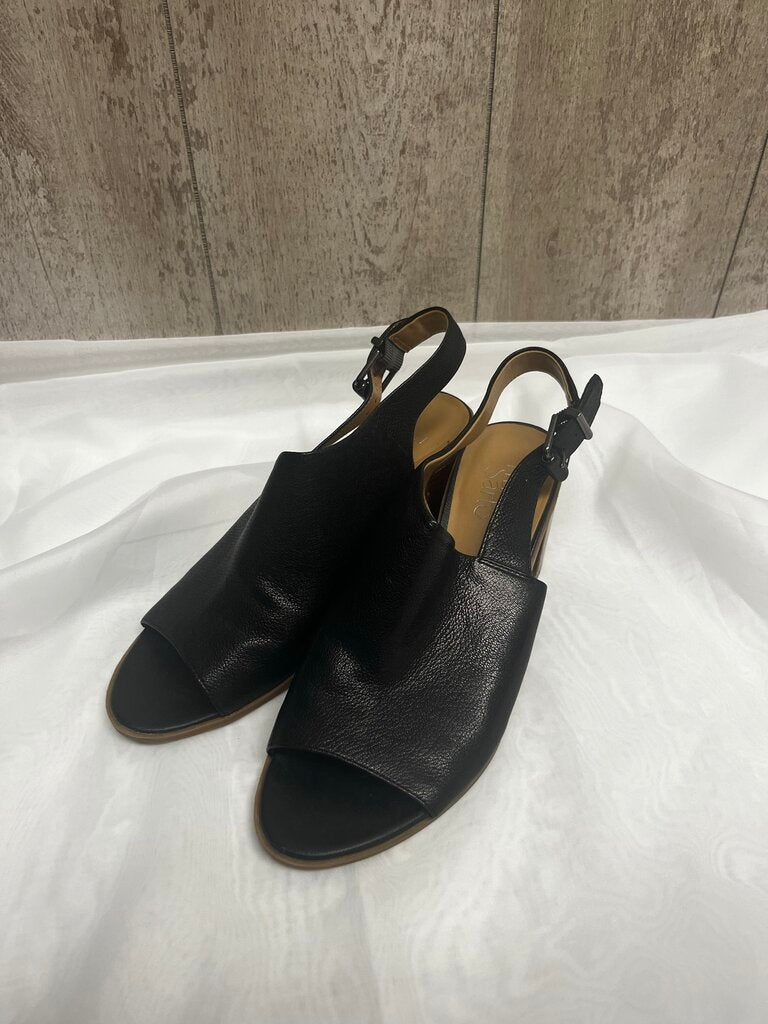 Franco Sarto Black Heels Size 7.5