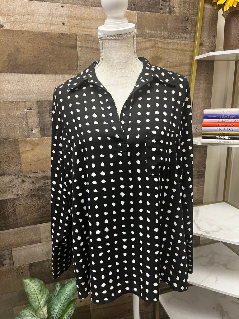 Pleione Women's Black and White Polka Dot Blouse Size M