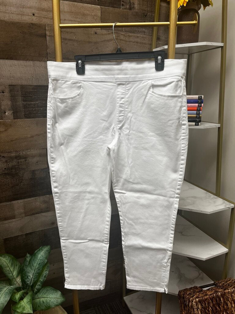 Gloria Vanderbilt All-Around Slimming Effect White Jeans Size 14