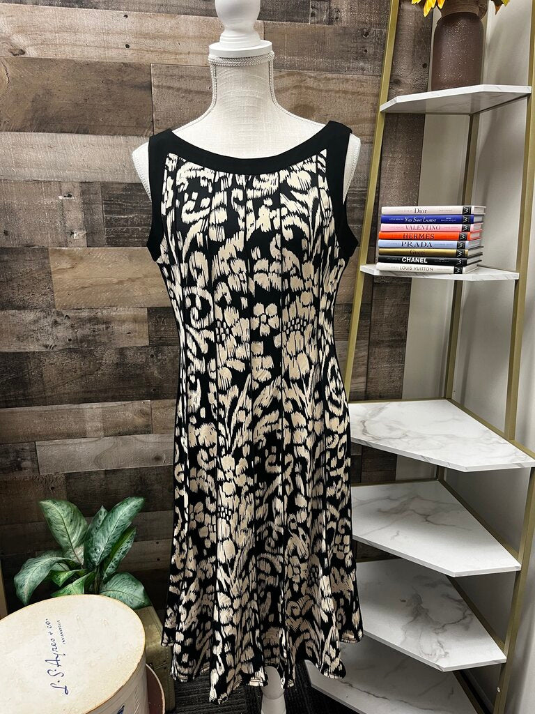 NWT Perceptions NY Black/Creme Pleated Sleeveless Dress Size 14