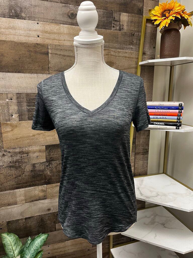 Lululemon What The Sport Short Sleeved Tee in Dark Heather Grey Size 4
