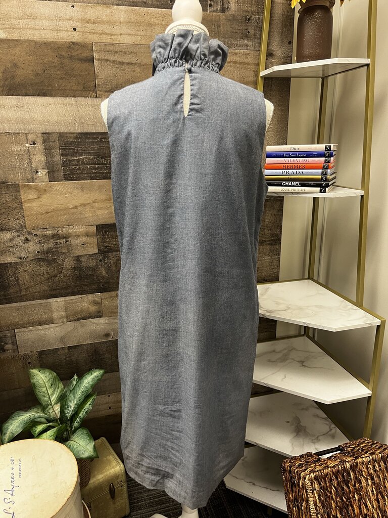 Chambray Banana Republic Ruffle Neck Sleeveless Dress Size 8