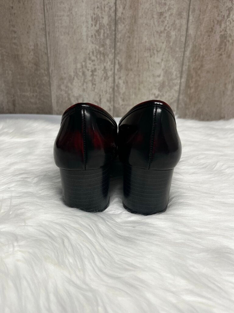 Vintage American Eagle Red Wine Heeled Loafers Size 8.5