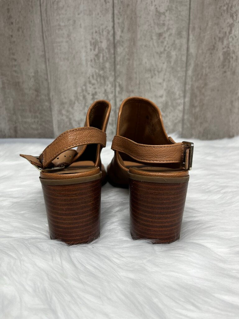 Franco Sarto Beige Slingback Block Heels Size 8
