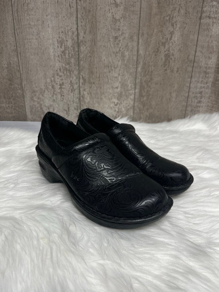 BOC Born Concepts Peggy Tooled Clog Black Embossed Slip On Comfort Shoes Size 8.5