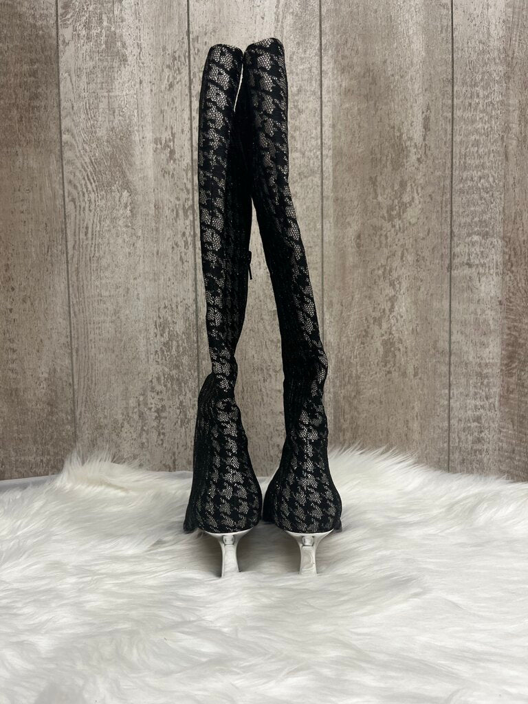 Betsy Johnson Black & Silver Houndstooth Knee High