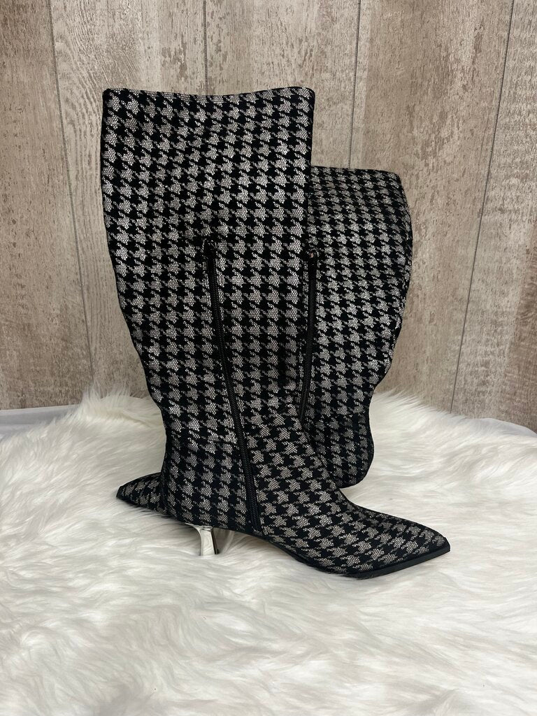 Betsy Johnson Black & Silver Houndstooth Knee High