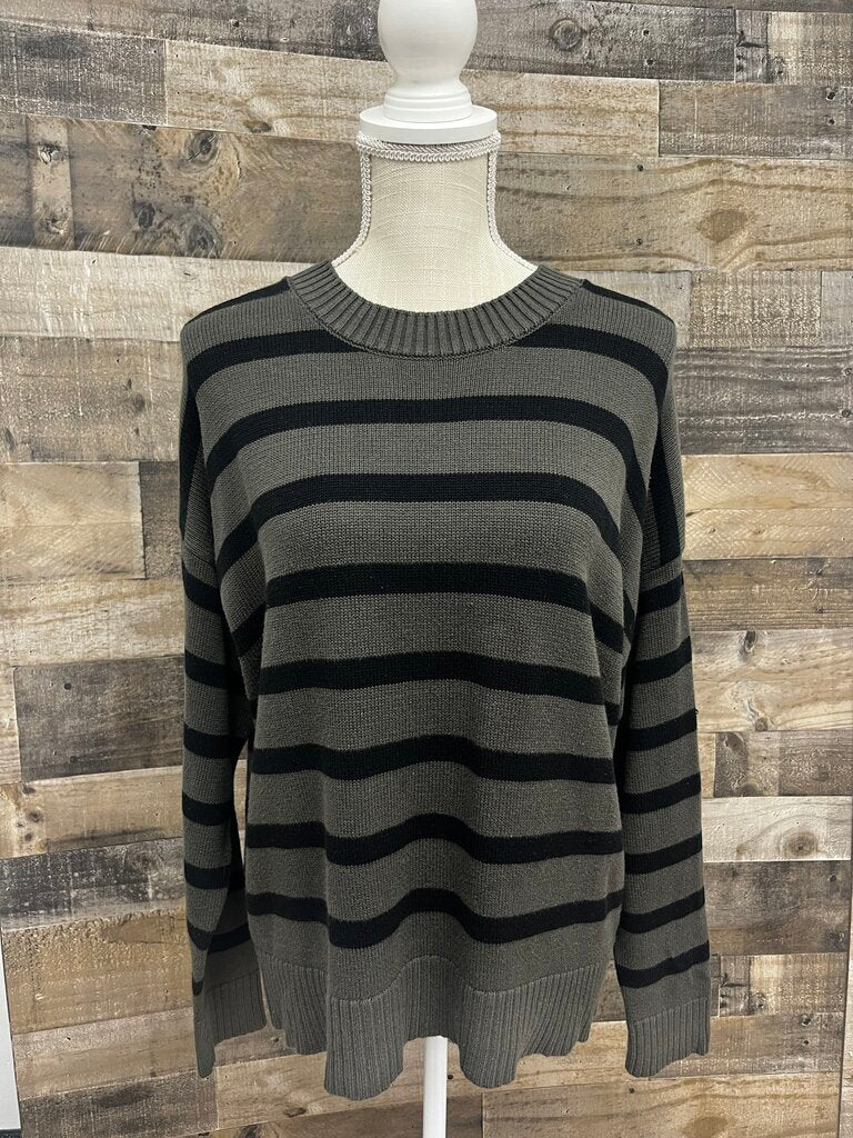 Evereve Green & Black Striped Oversized Sweater
