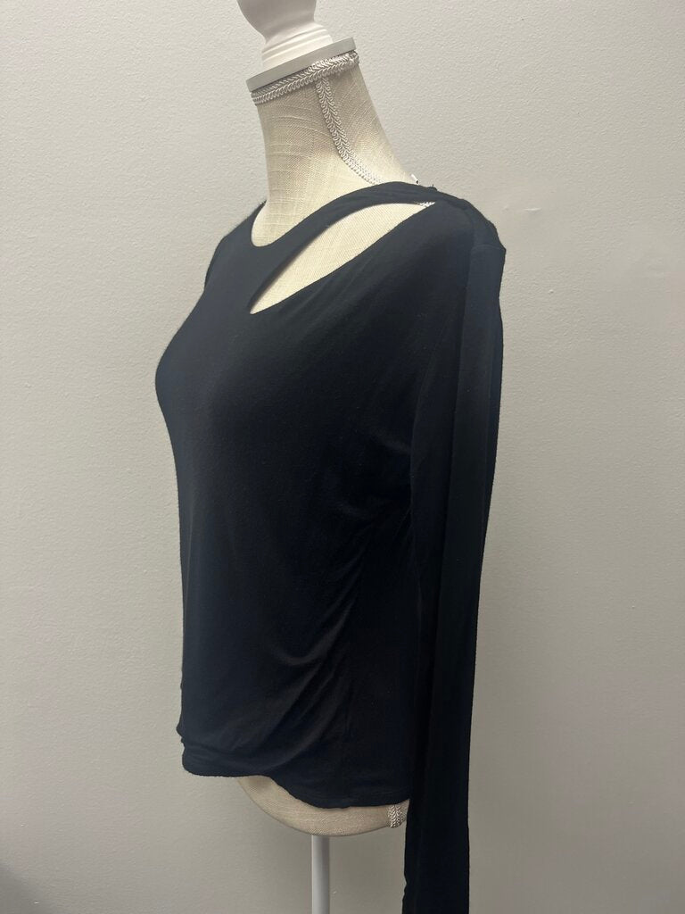 Peyton Jensen Black Long Sleeve Shirt w Shoulder Cut Out