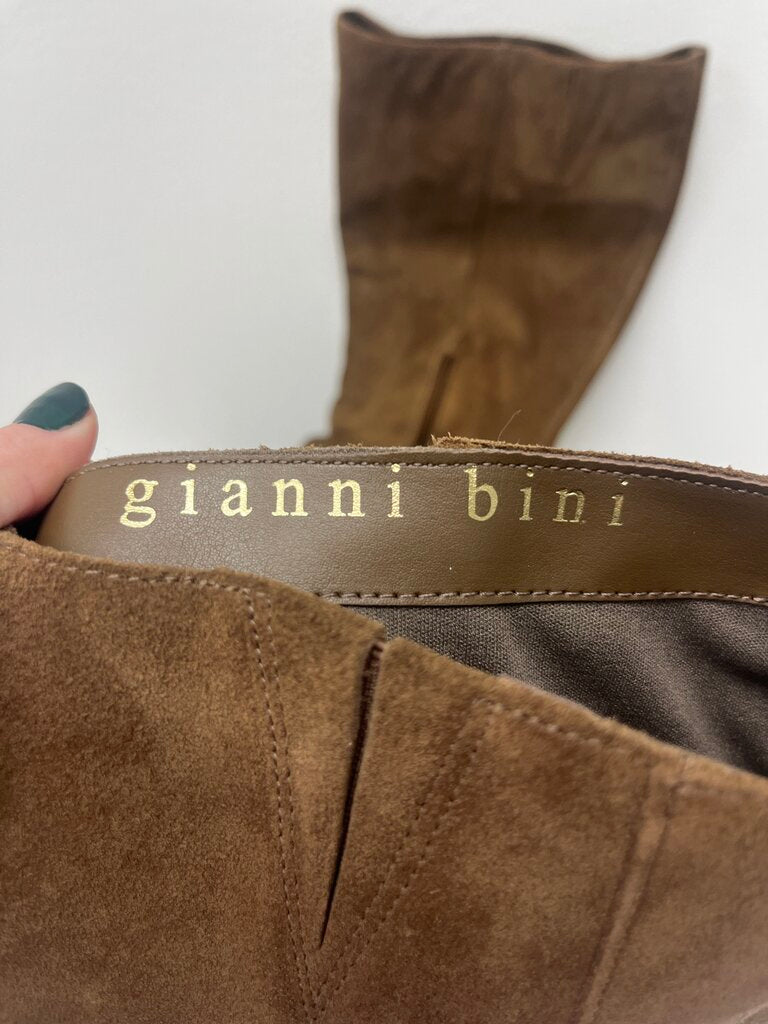 NWT Gianni Bini Chase Brown Suede Knee High Boots