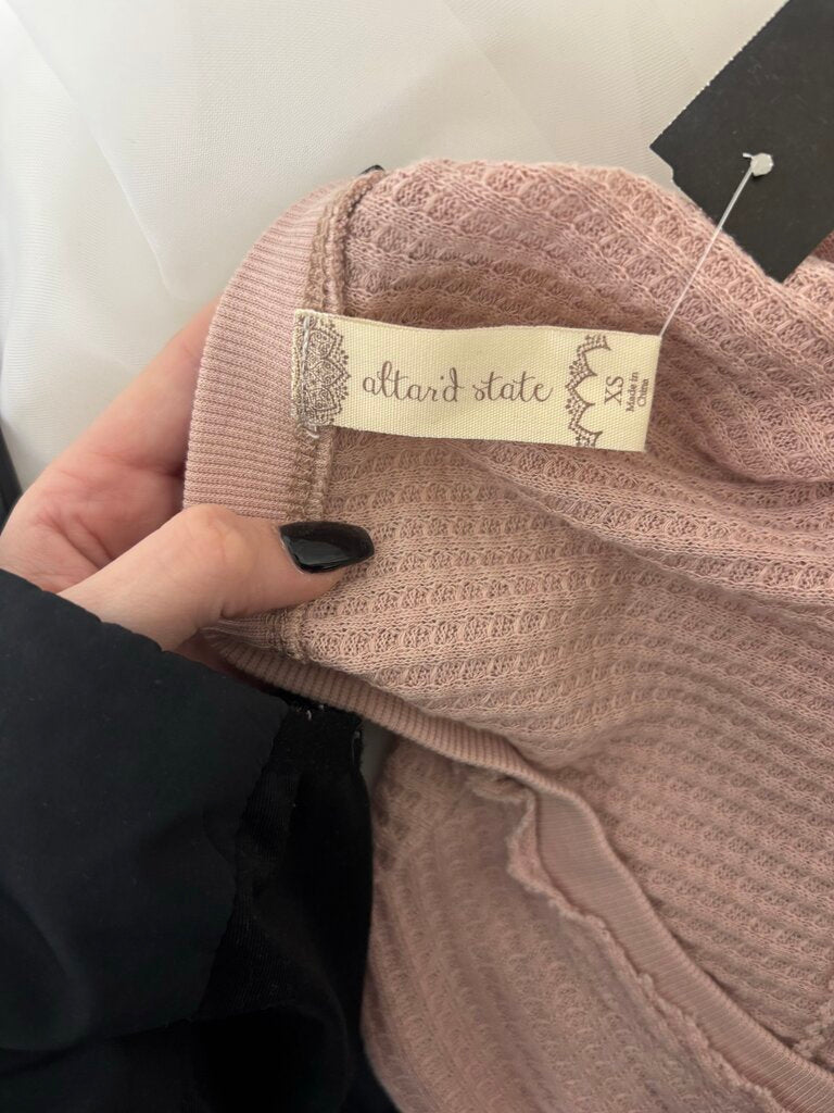 Altar'd State Pink Cropped Ribbed Long Sleeve