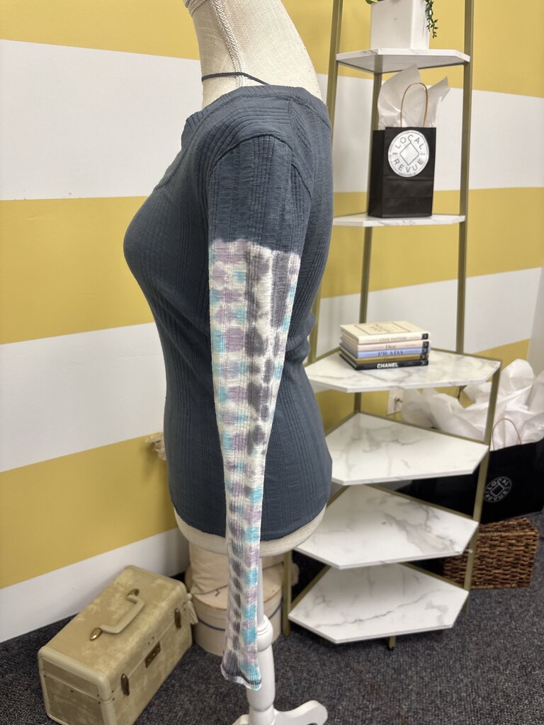 Free People Blue Long Sleeve w/Tie Dye Sleeves