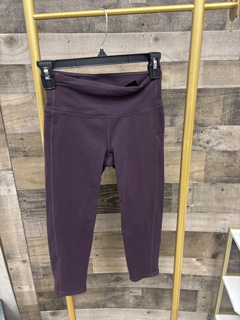 Athleta Burgundy Capri Leggings