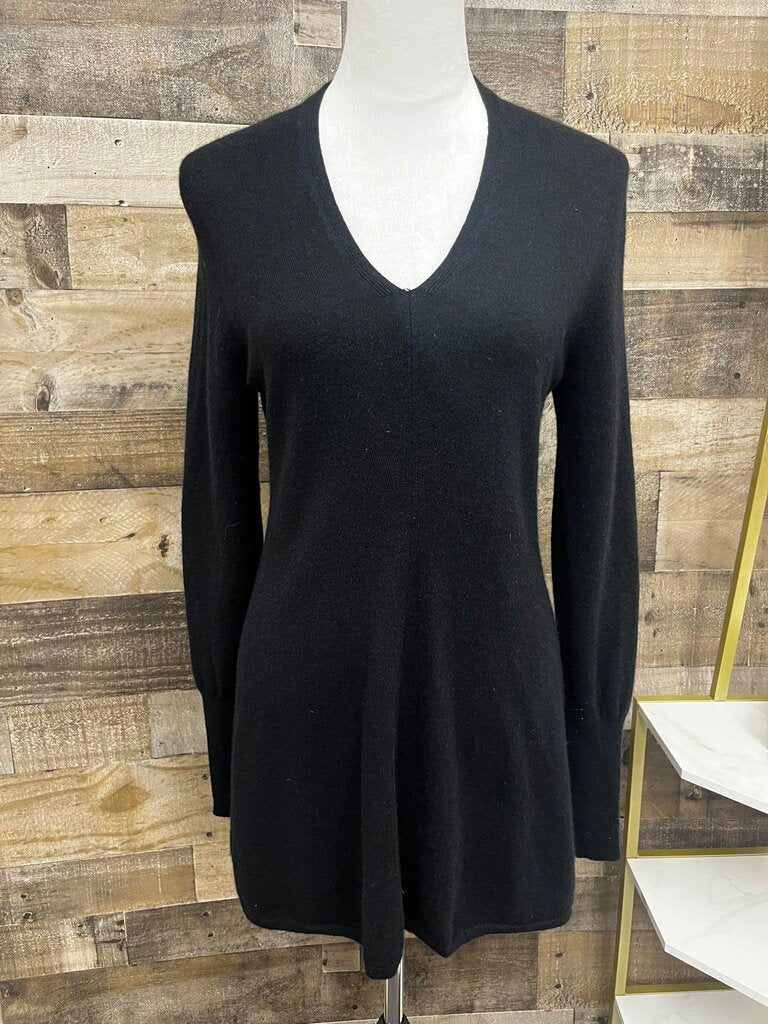Kinross Cashmere Silk Blend Black V-Neck Long Sleeve Sweater