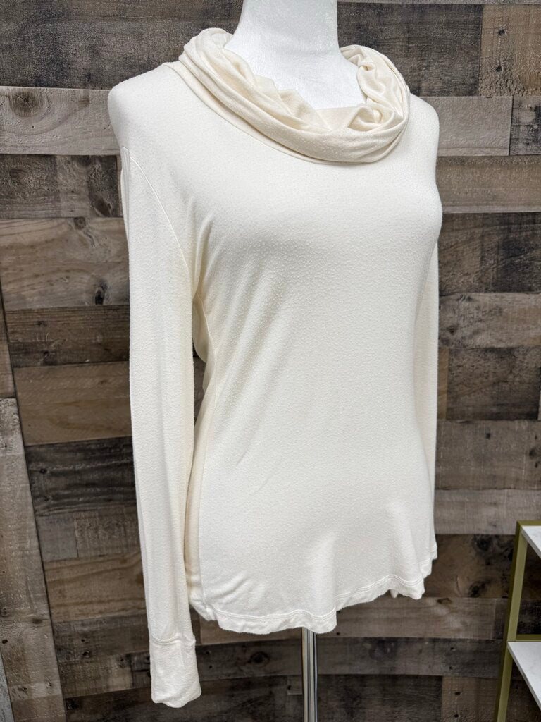 Banana Republic Cream Cowl Neck Turtleneck