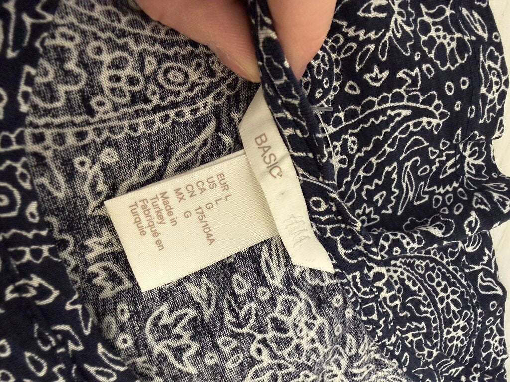 H&M Basic Black & White Paisley Print Tank