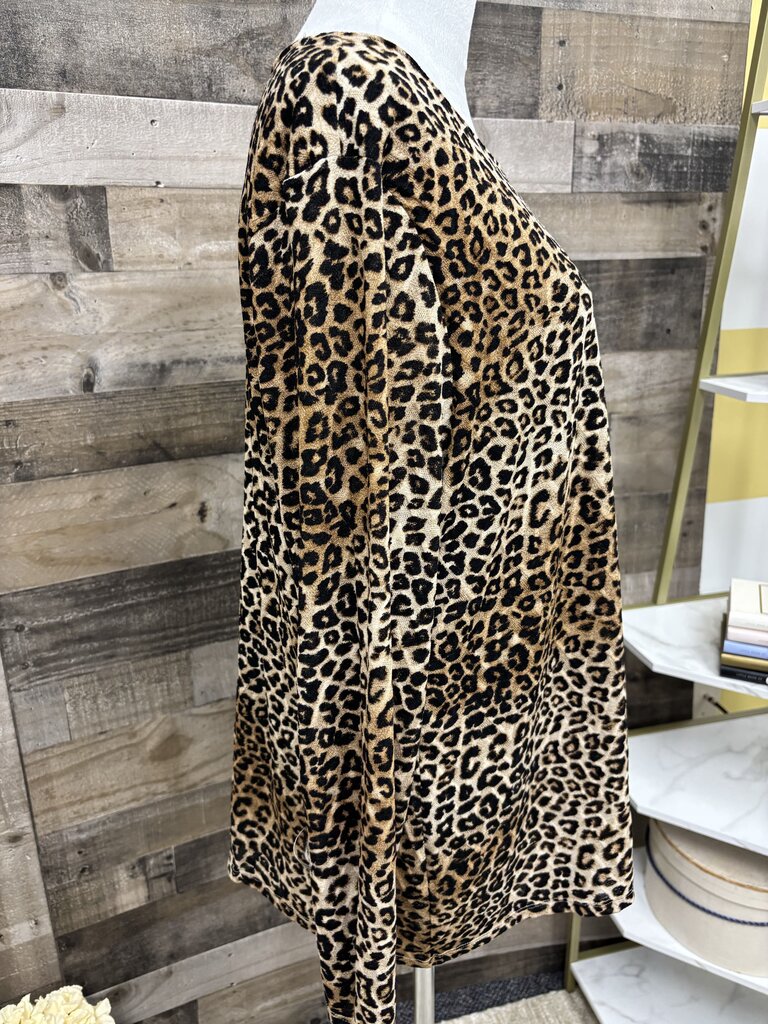 Chico's Leopard Print Long Sleeve SmPrint