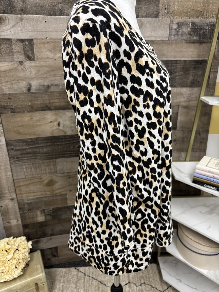 Chico's Leopard Print 3/4 Sleeve