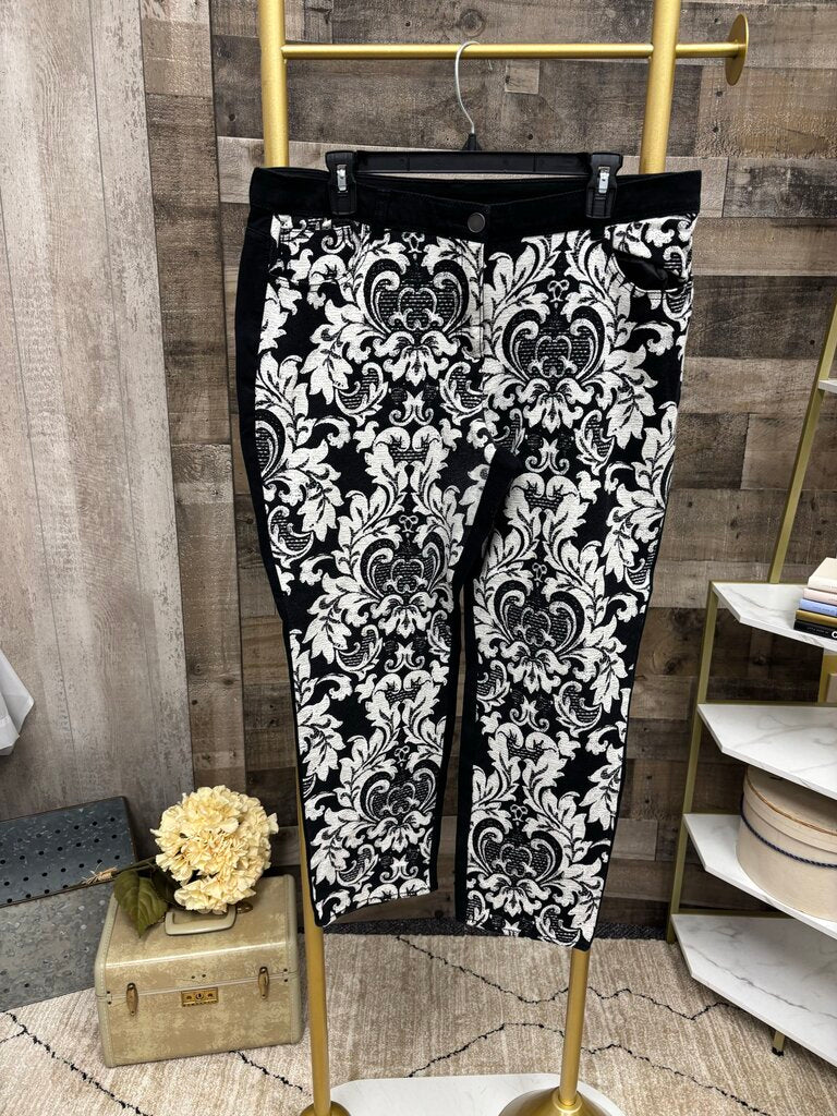 Chico's Ultimate Fit Black & White Damsk Like