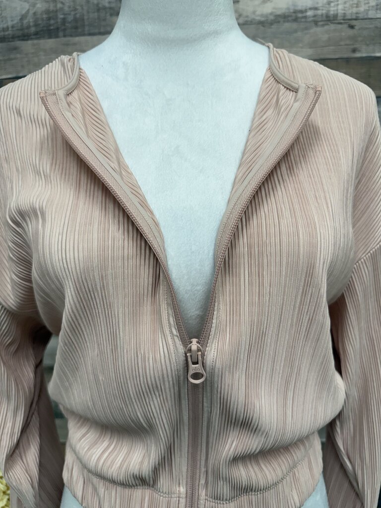 Alo Pink Pleated Cropped Yoga Jacket