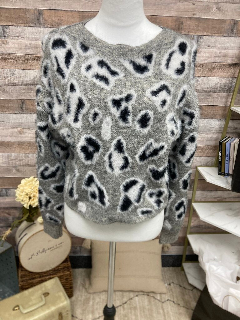 RD Style Grey Animal Print Fuzzy Crop