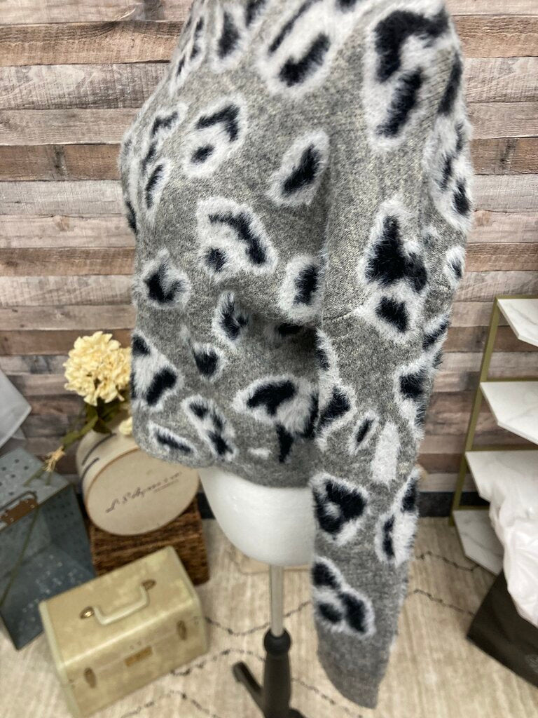 RD Style Grey Animal Print Fuzzy Crop