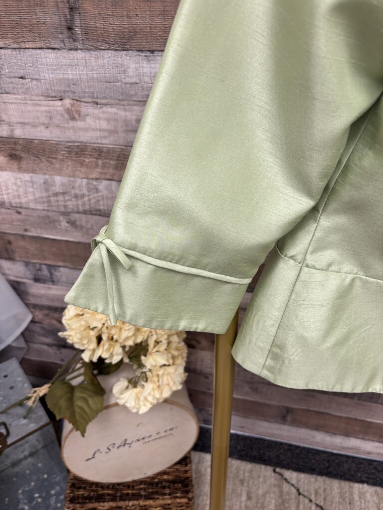 Studio I Green Embroidered Floral Silk Blazer