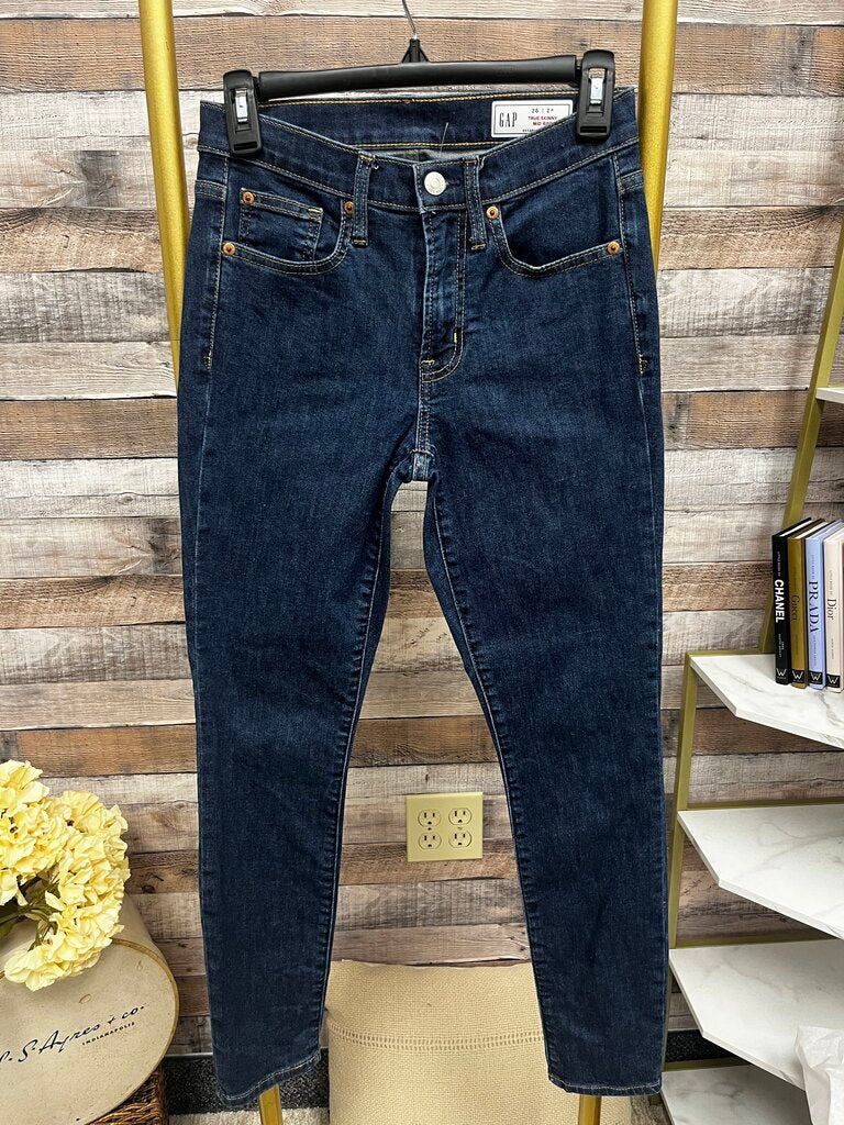 Gap Dark Wash Denim Mid-Rise Skinny Jeans