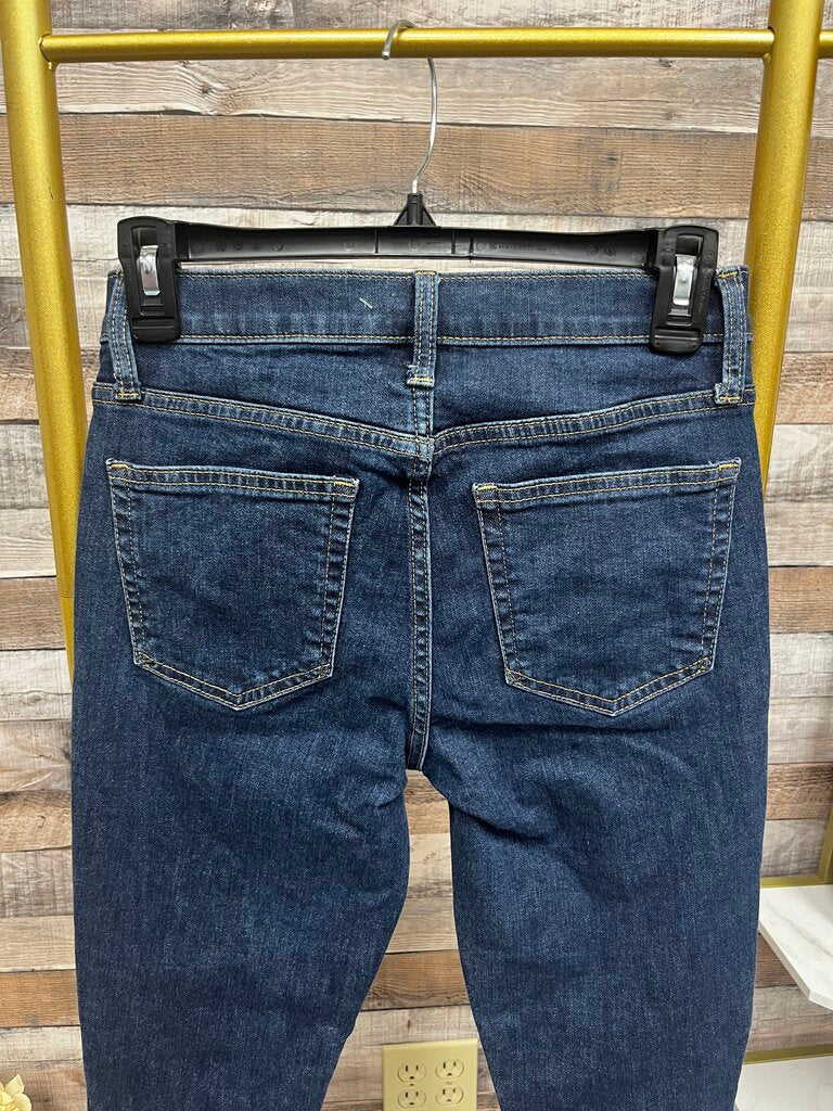 Gap Dark Wash Denim Mid-Rise Skinny Jeans