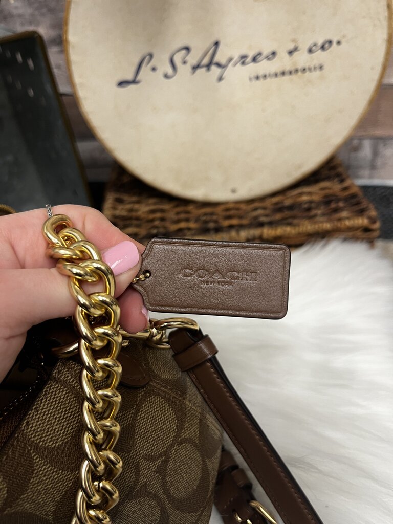 Coach Tan & Brown Leather Baguette w/Gold Chain