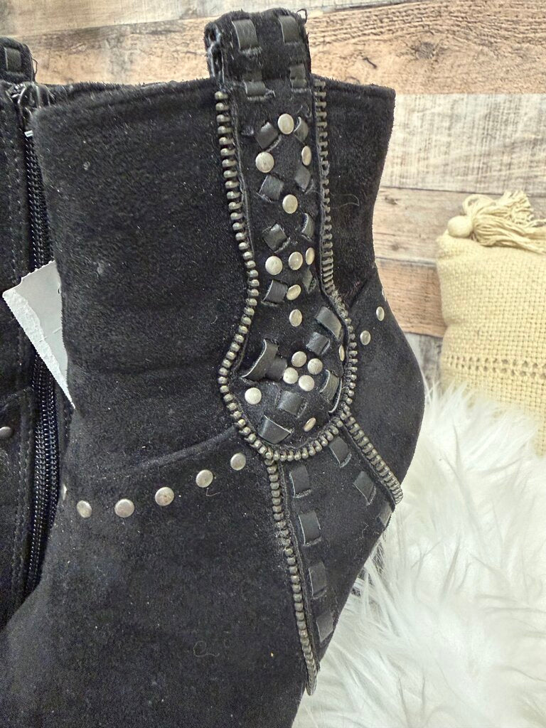 Coconuts by Matisses Black Suede Ankle Western